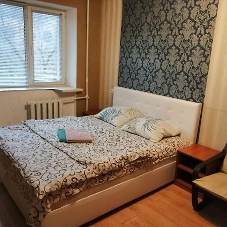 Бульвар Леси Украинка 3 Kiev Extérieur photo